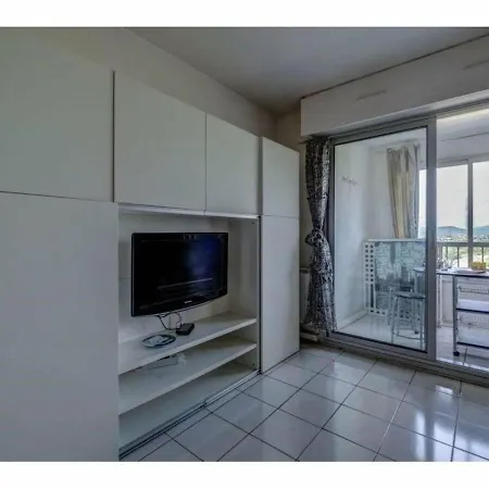 Frejus, 2 Pieces, 4 Personnes - Fr-1-226a-97 Apartman
